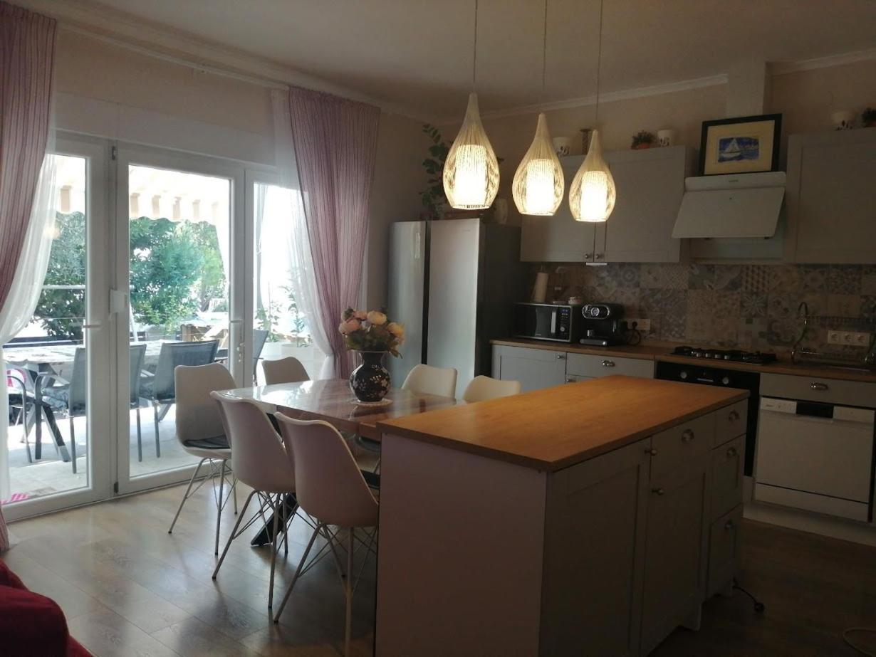 Holiday Home Slavica, Prizemlje Objekta Vodice Bagian luar foto